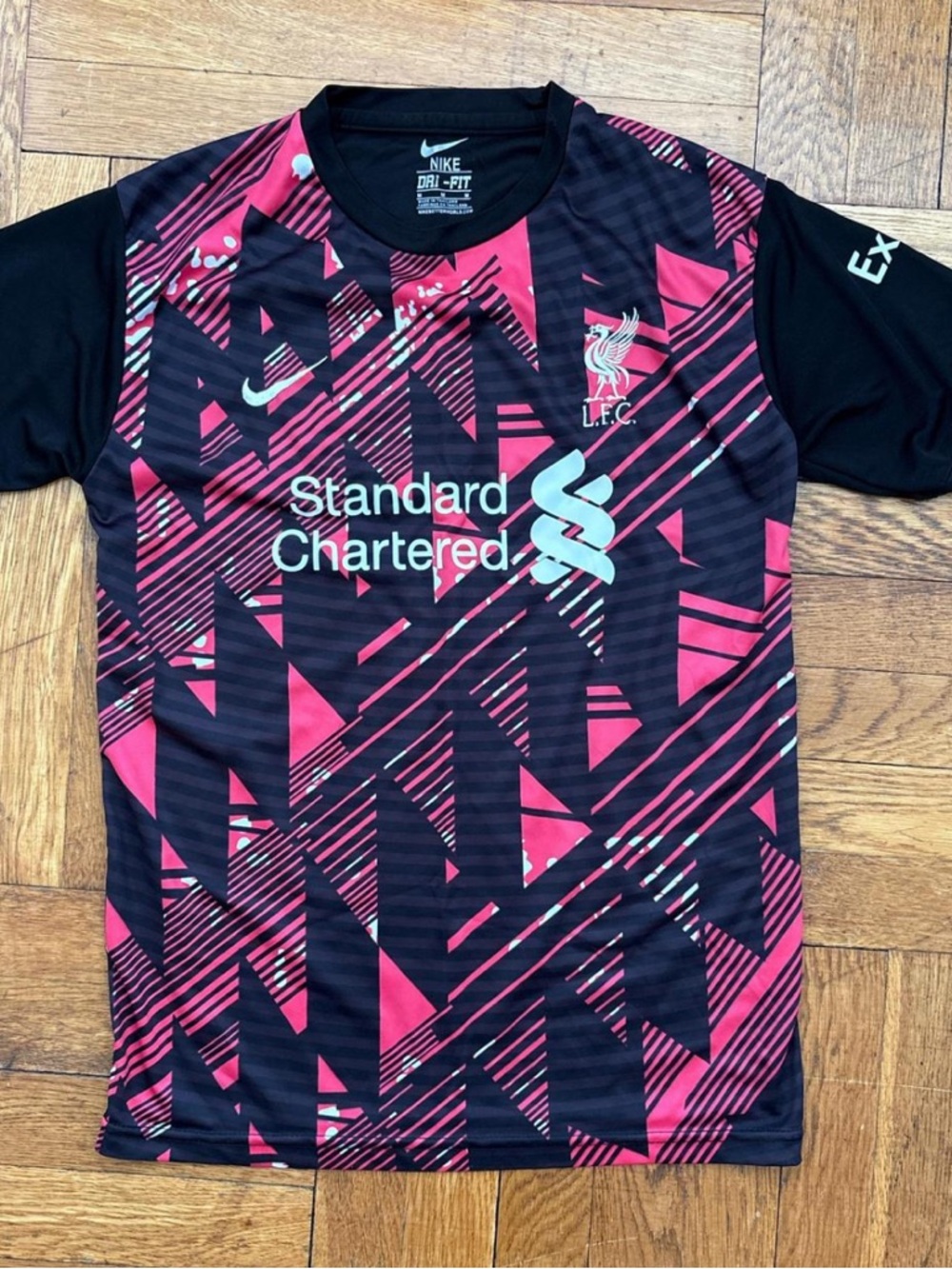 Nike Liverpool FC Jersey Kit Medium